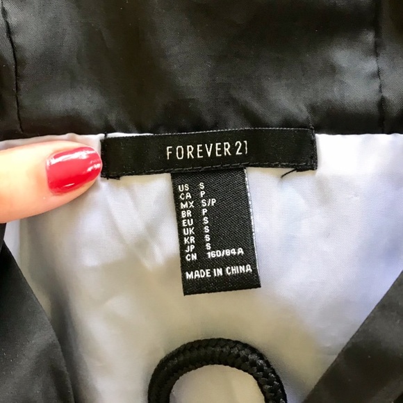 WORLD WIDE WINDBREAKER - Picture 8 of 8